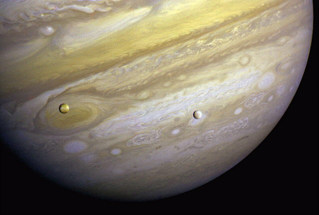 Manchas y lunas de Júpiter
