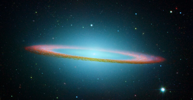 Imagen de M104 en infrarrojo
